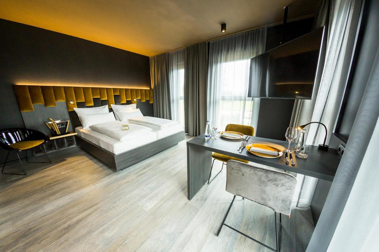 My Home My Hotel Rosenheim Exterior foto